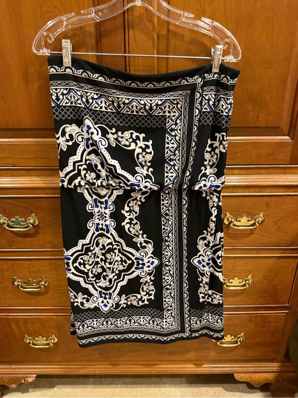 White House Black Market Black Printed strapless mini dress